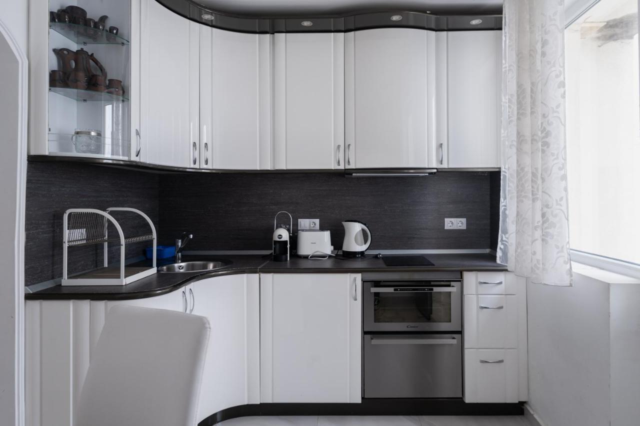 Central 2-Bd Bright Apartment In Sofia By Flat Mаnager Екстер'єр фото
