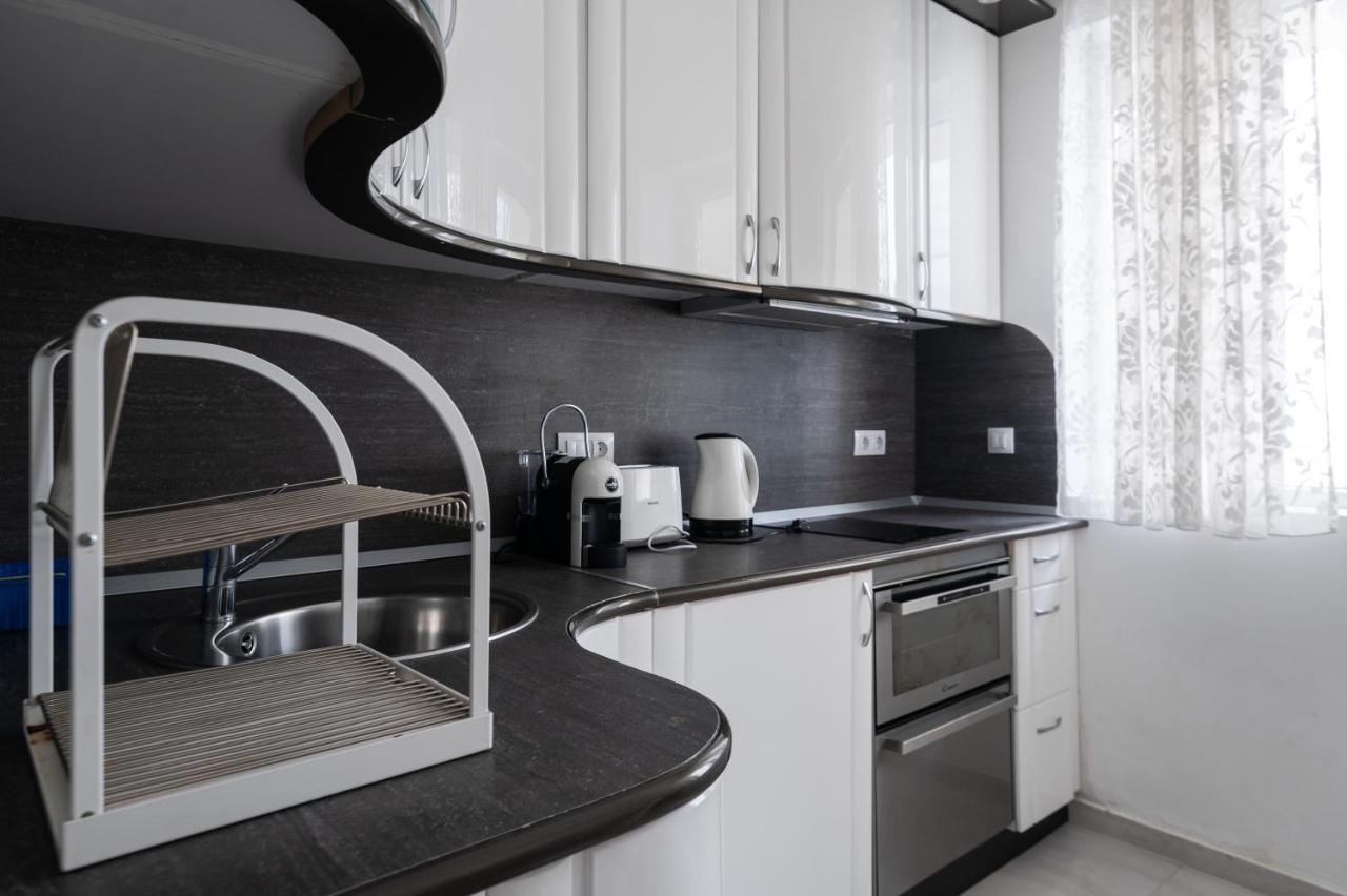 Central 2-Bd Bright Apartment In Sofia By Flat Mаnager Екстер'єр фото