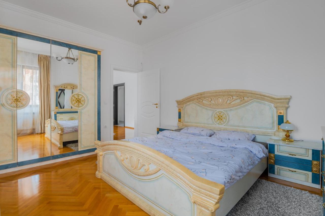 Central 2-Bd Bright Apartment In Sofia By Flat Mаnager Екстер'єр фото